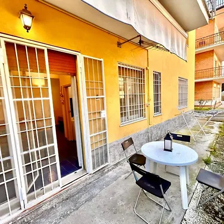 Bilocale Tommaso A 아파트 마르첼리